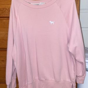 Comfy PINK/VS sweatshirt!